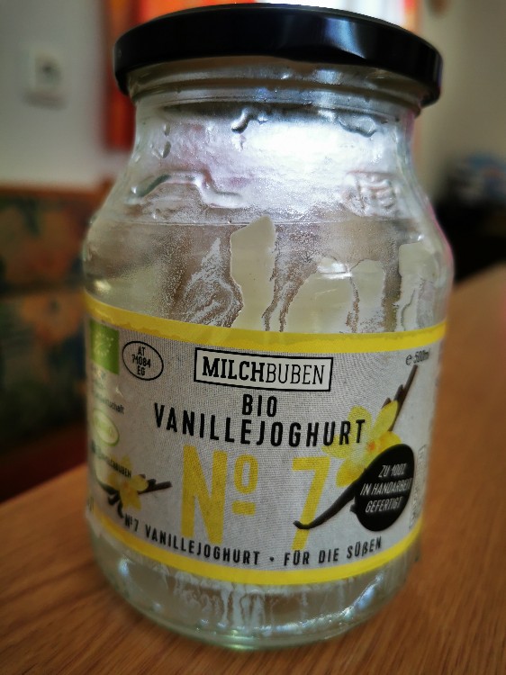 Bio Vanillejoghurt No 7, Milch 3.8% von cbaumgardt | Hochgeladen von: cbaumgardt