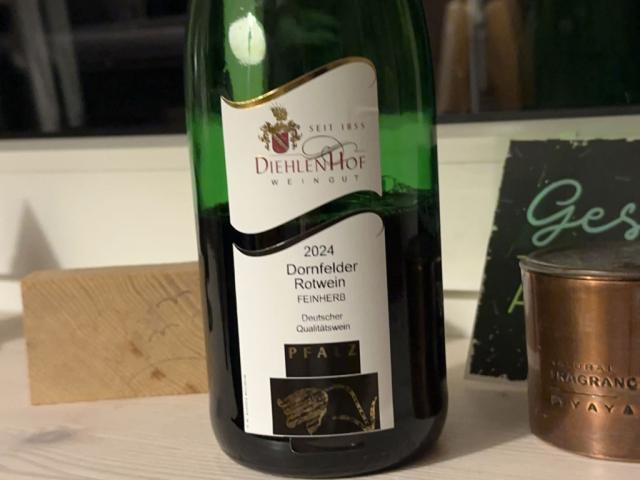 Hochgeladen von: kaias1999