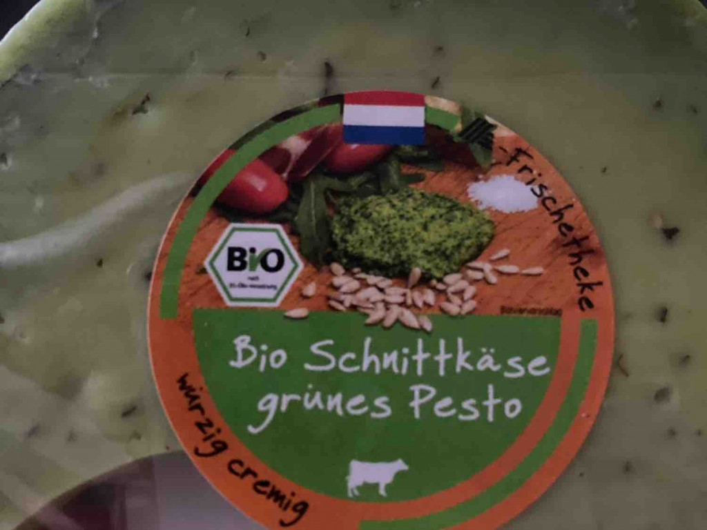 Bio Schnittkäse grünes Pesto, mit Kuhmilch von lisakrls | Hochgeladen von: lisakrls
