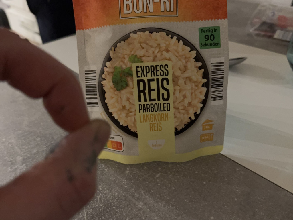 Hochgeladen von: Christian96