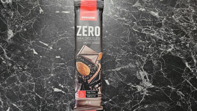 Zero Dark Chocolate, Crushed Almonds von Leonie822f | Hochgeladen von: Leonie822f