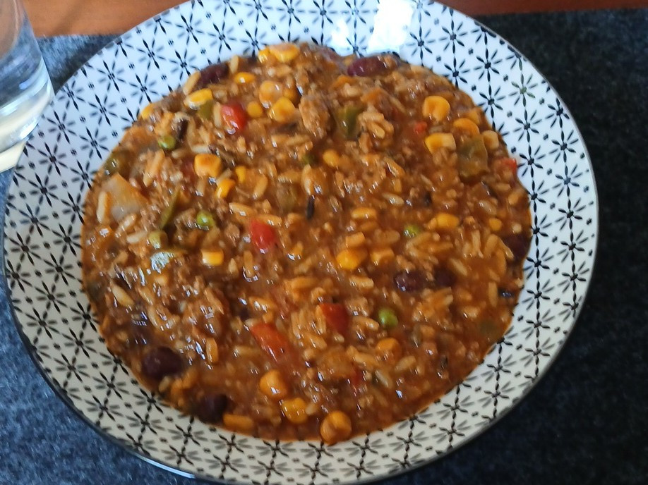 Hochgeladen von: CharloMarie
