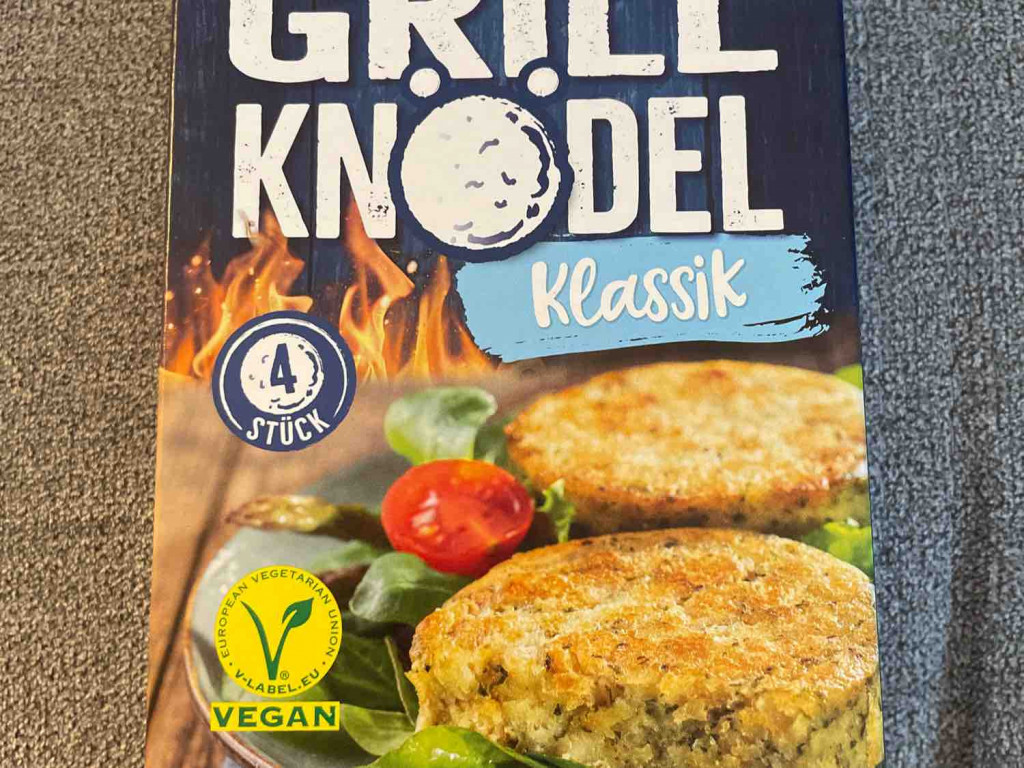 Grill Knödel Klassik, vegan von lenabreimaier24 | Hochgeladen von: lenabreimaier24