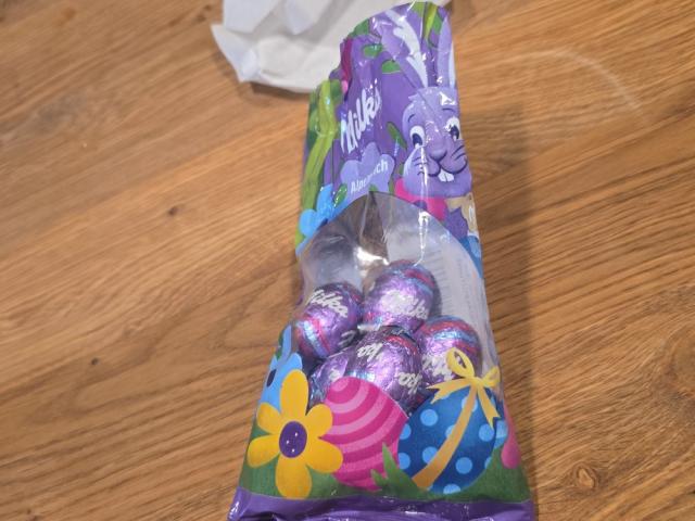 Bunte Eier, Milch-Creme von maxonator | Hochgeladen von: maxonator Bunte Eier, Milch-Creme von maxonator | Hochgeladen von: maxonator