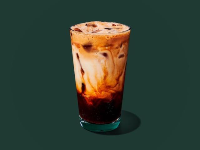 Iced Brown Sugar Oatmilk Shaken Espresso von Emiliiiee | Hochgeladen von: Emiliiiee