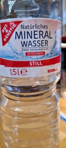 Mineralwasser, Still von mesnerized | Hochgeladen von: mesnerized