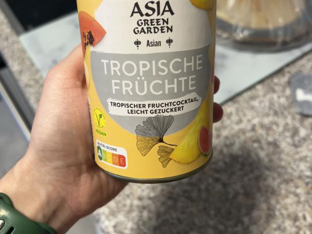 Hochgeladen von: Deea94