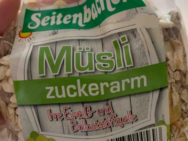 Müsli, zuckerarm by mschnieder1486 | Hochgeladen von: mschnieder1486