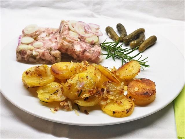 Bratkartoffeln mit Speck und Zwiebeln, (Zubereitung Haushalt | Hochgeladen von: klimes