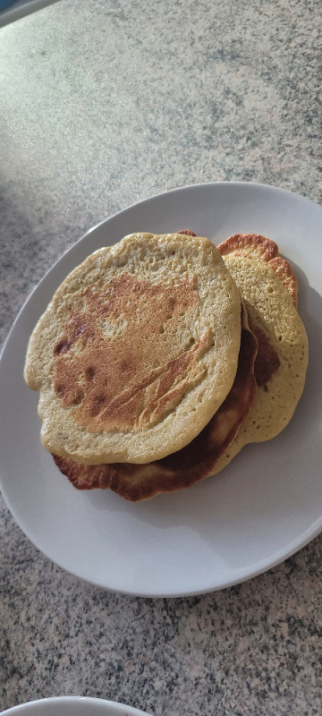 Protein Pancake, 3 Zutaten, Protein, Ei und Banane von Sabri. | Hochgeladen von: Sabri. Protein Pancake, 3 Zutaten, Protein, Ei und Banane von Sabri. | Hochgeladen von: Sabri.