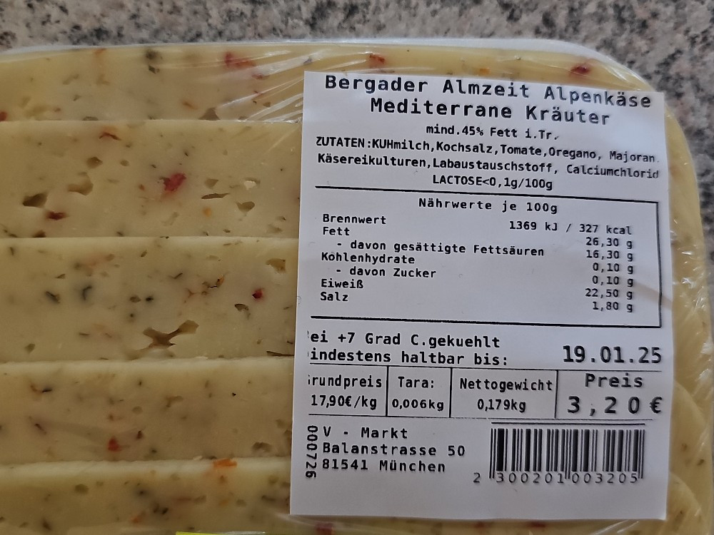 Bergader Almzeit Alpenkäse, Mediterrane Kräuter von Noulaki | Hochgeladen von: Noulaki