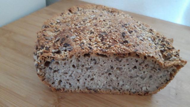 Vollkorn Dinkelbrot (selbstgebacken) von Rita1957 | Hochgeladen von: Rita1957