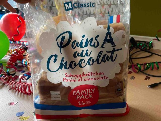 Pains au  chocolat fam pack by Miichan | Uploaded by: Miichan