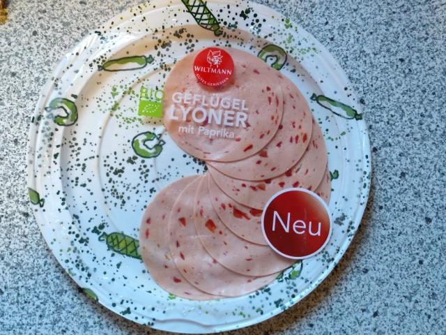 Hochgeladen von: Automat