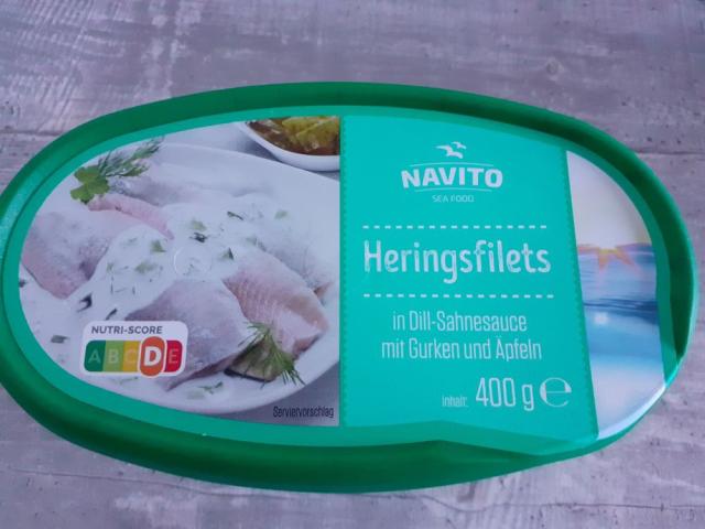 Heringsfilet, Dill Sahnesauce mit Gurken und Äpfeln | Hochgeladen von: Silvi59