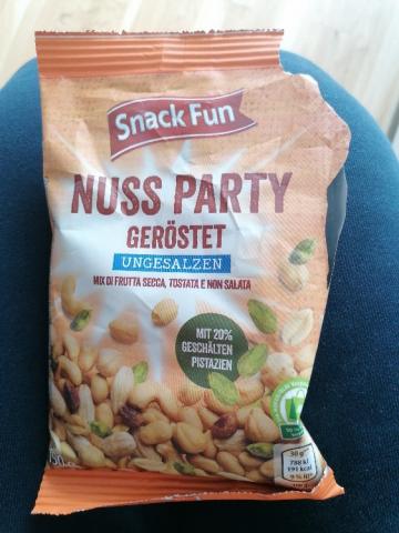 Nuss Party, Ungesalzen by Wsfxx | Uploaded by: Wsfxx