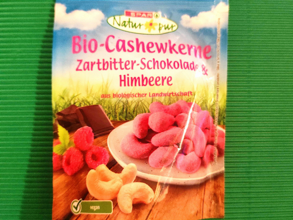 Bio-Cashewkerne, Zartbitter-Schokolade & Himbeere von thesqu | Hochgeladen von: thesquirrel