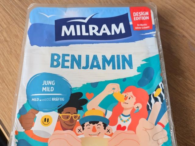 Hochgeladen von: Feescherata