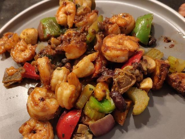 Hochgeladen von: dine30