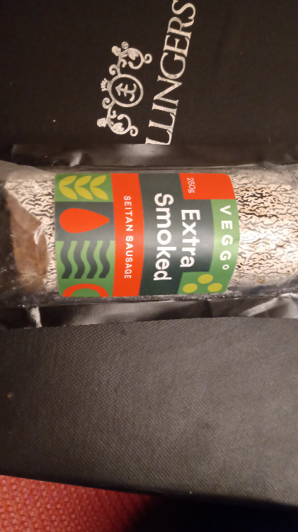 Seitan Sausage, Extra smoked von Ginphadora | Hochgeladen von: Ginphadora Seitan Sausage, Extra smoked von Ginphadora | Hochgeladen von: Ginphadora