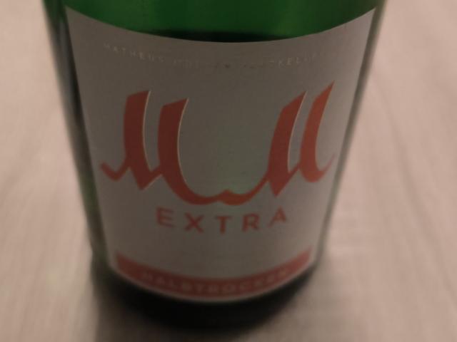 Hochgeladen von: angelalovesblink