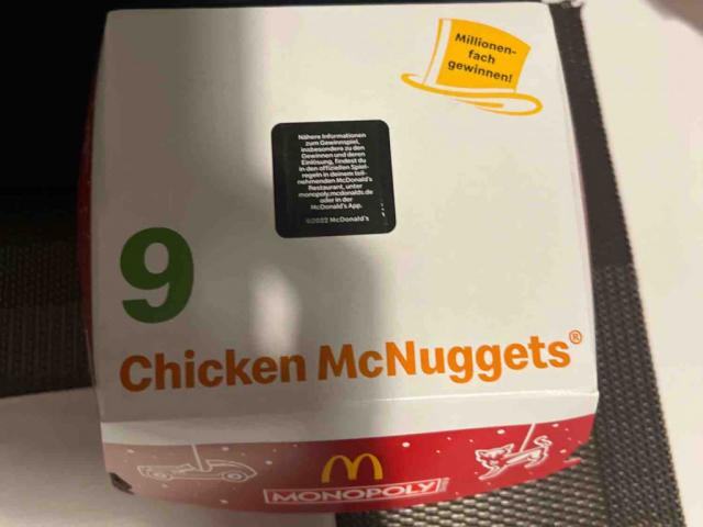 McDonalds 9 Chicken McNuggets by laradamla | Uploaded by: laradamla
