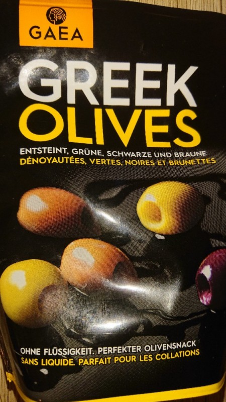 Greek Olives, mariniert mit Basilikum und Zitrone  von Wolfshusk | Hochgeladen von: Wolfshusky