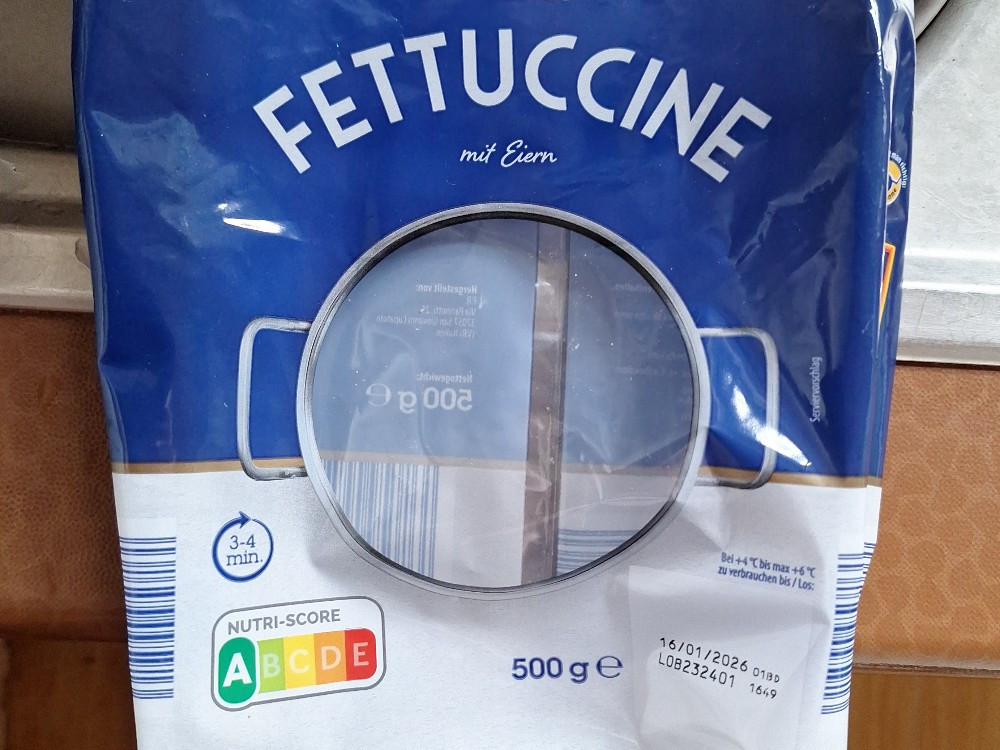 Hochgeladen von: Kateriinii