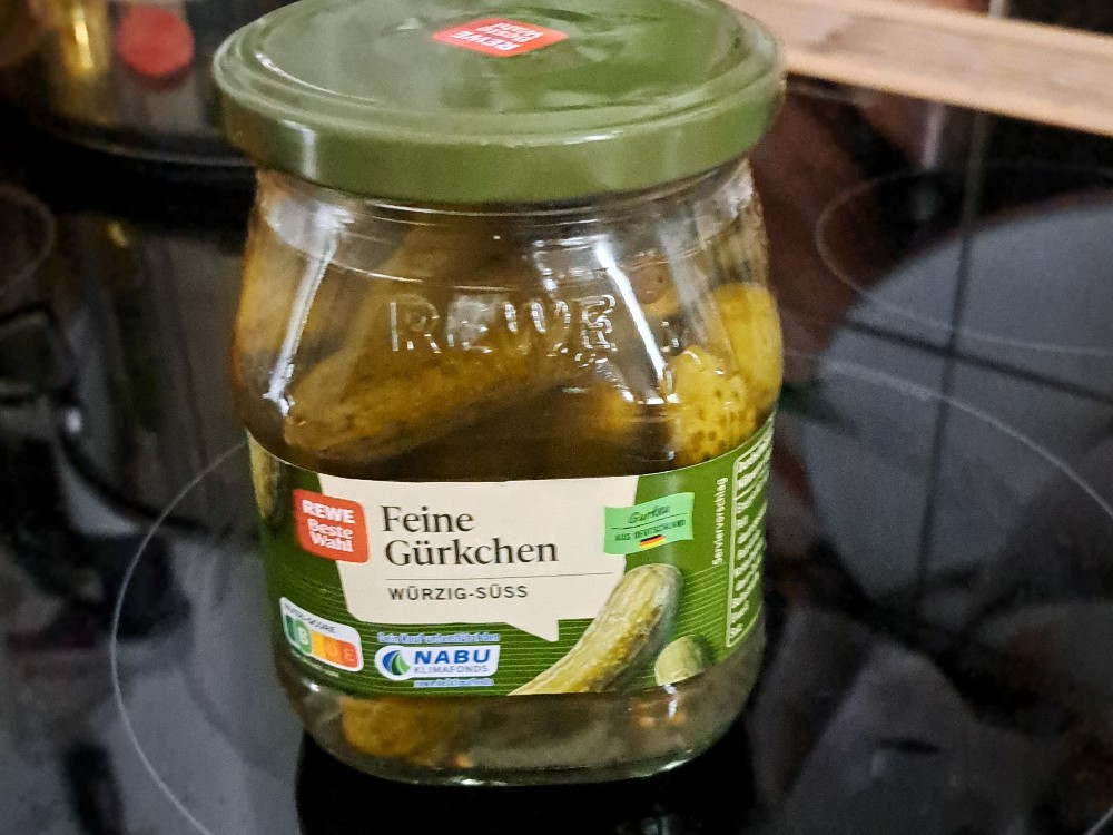 Hochgeladen von: eNTe18 Hochgeladen von: eNTe18