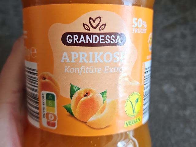 Hochgeladen von: nAnA386