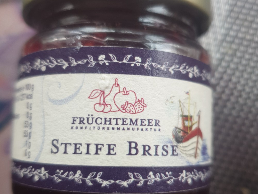 Hochgeladen von: Sterntaleryz