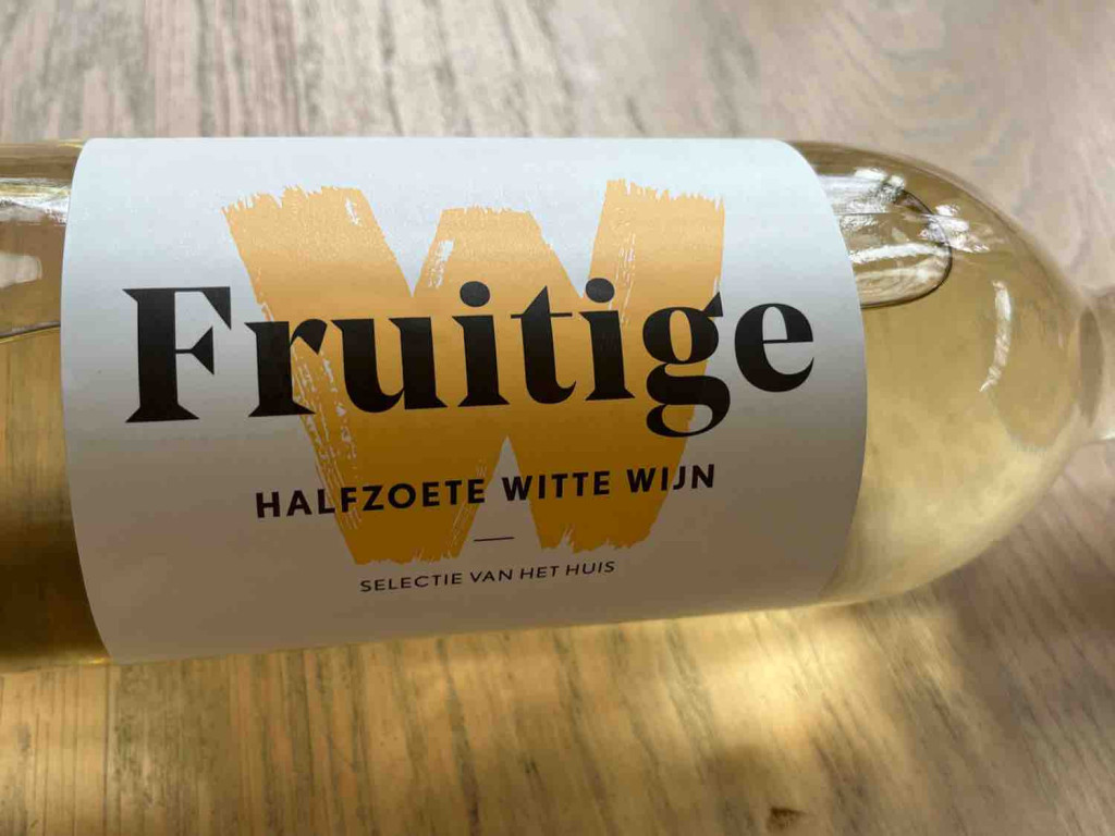 Fruitige Halfzoete Witte Wijn, selectie van het huis von Mattin5 | Hochgeladen von: Mattin59379