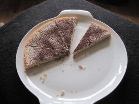 Eiweißkuchen 16 Stücke | Hochgeladen von: spidik