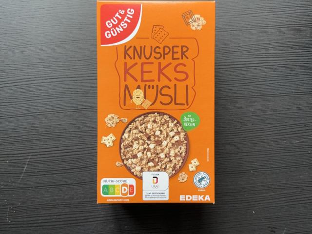 Hochgeladen von: nidhoeggr