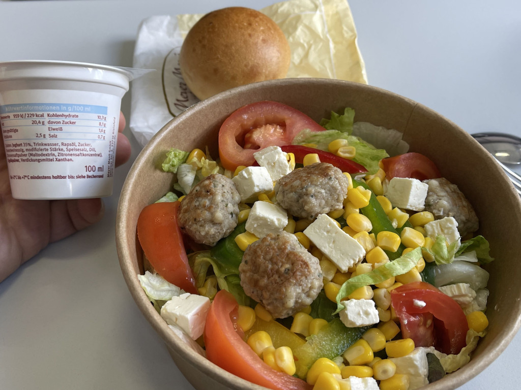 Hirtensalat, Meyer Menü von sfriedriszik | Hochgeladen von: sfriedriszik Hirtensalat, Meyer Menü von sfriedriszik | Hochgeladen von: sfriedriszik