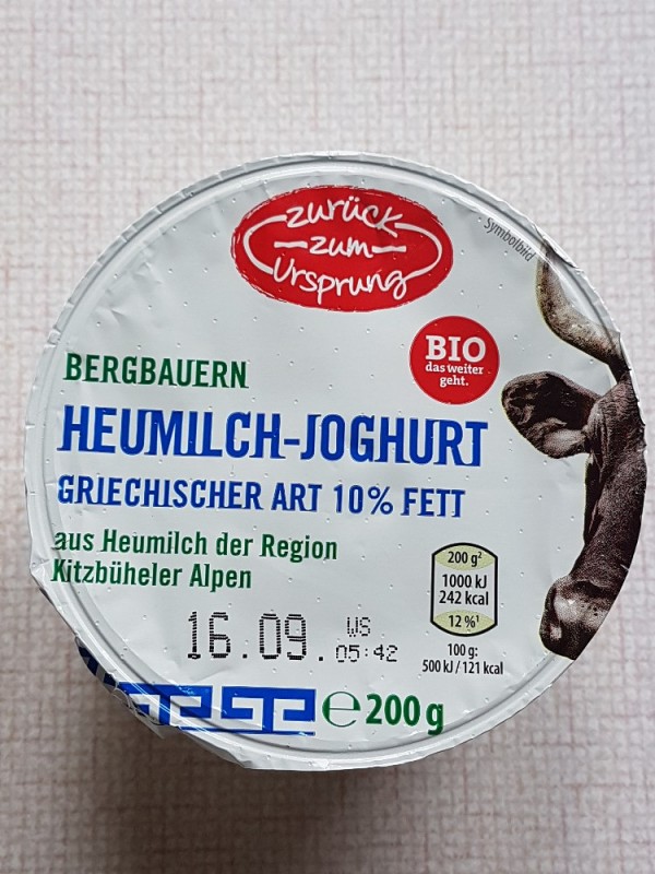 Bergbauern Heumilch Joghurt, Griech. Joghurt 10% Fett von TheLar | Hochgeladen von: TheLaraProject