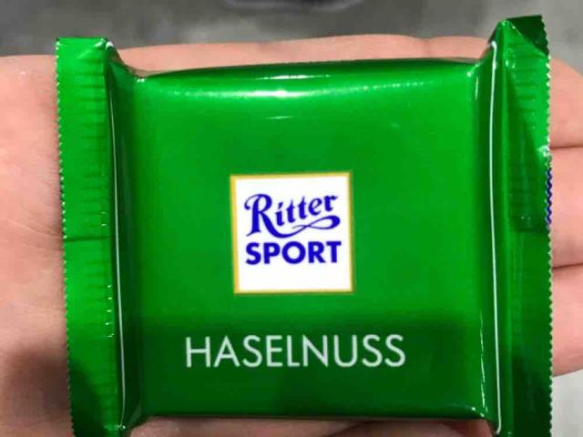 Ritter Sport, Haselnuss von makiva7 | Hochgeladen von: makiva7