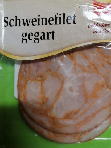 Schweinefilet gepökelt und gegart, mit Paprika und Tomate verfei | Hochgeladen von: inka68