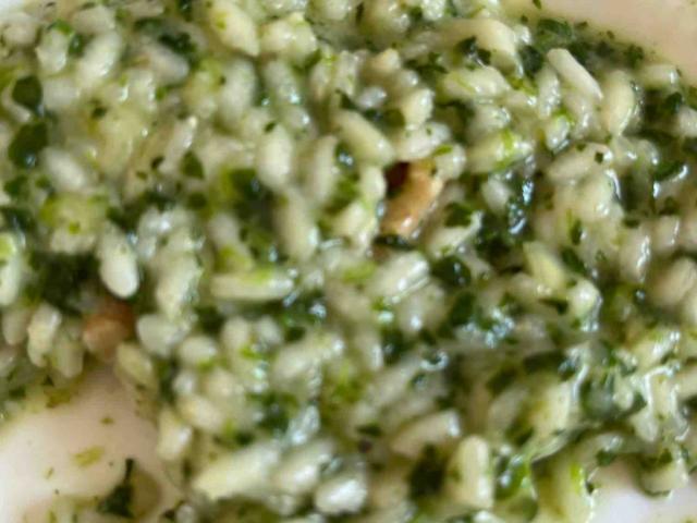 Spinat-Walnuss-Risotto, ohne Walnüsse & Hälfte Parmesan von  | Hochgeladen von: auroranuklearis