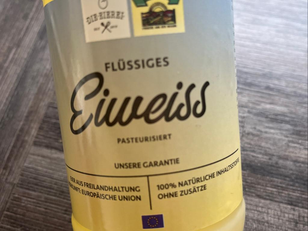 Flüssiges Eiweiss von Sandki | Hochgeladen von: Sandki Flüssiges Eiweiss von Sandki | Hochgeladen von: Sandki