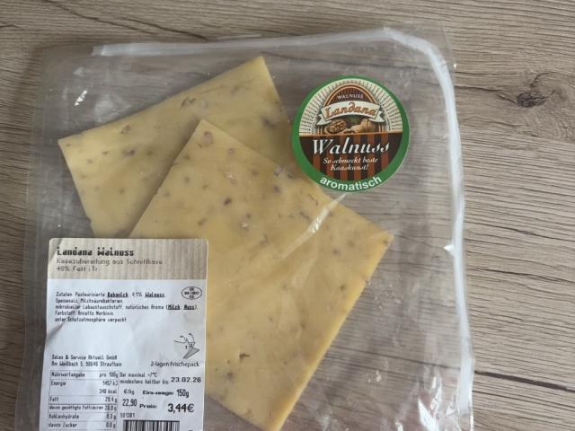 Hochgeladen von: Disa1603 Hochgeladen von: Disa1603