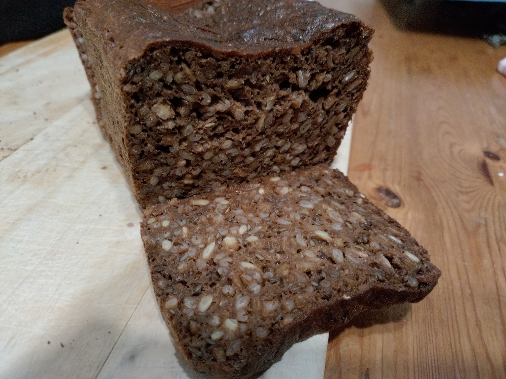 Roggensaftkornbrot von Normski | Hochgeladen von: Normski