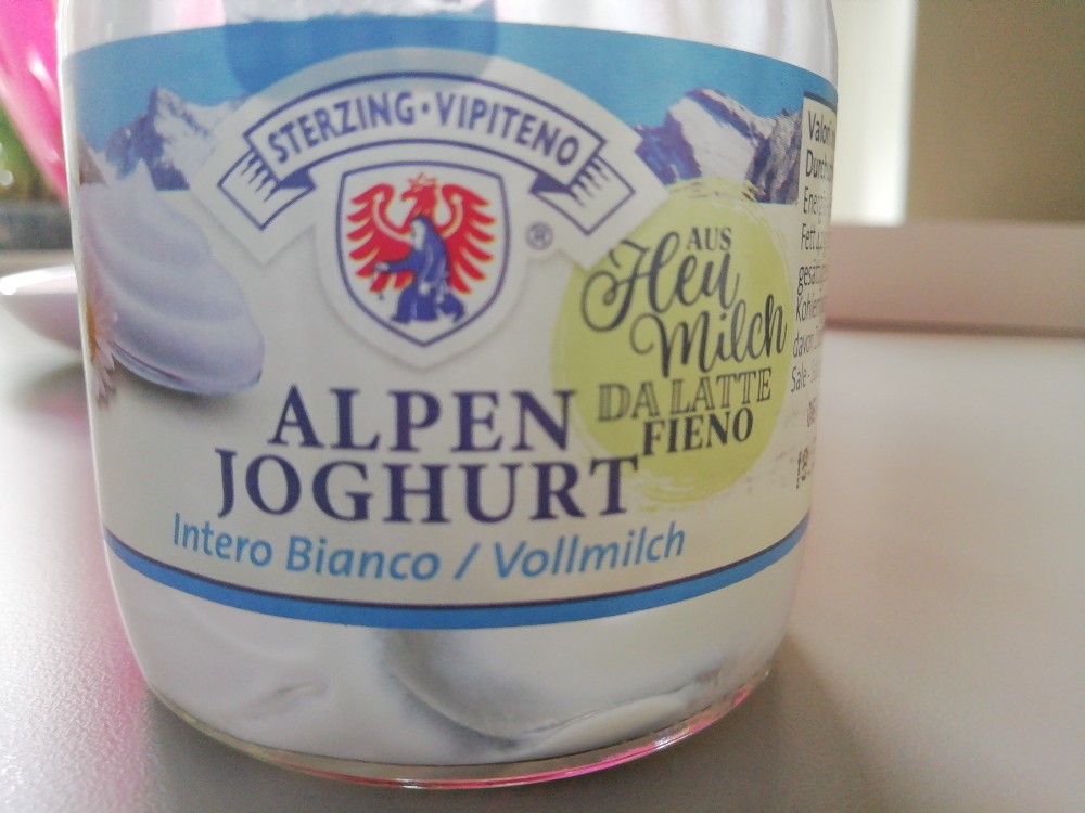 STERZING VIPITENO Alpen Joghurt Erdbeere, Erdbeere von 1solala | Hochgeladen von: 1solala