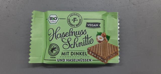 Haselnuss Schnitte, vegan von Shamus McBond | Hochgeladen von: Shamus McBond