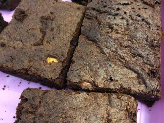 Brownies, mit Nüssen von lean254 | Hochgeladen von: lean254