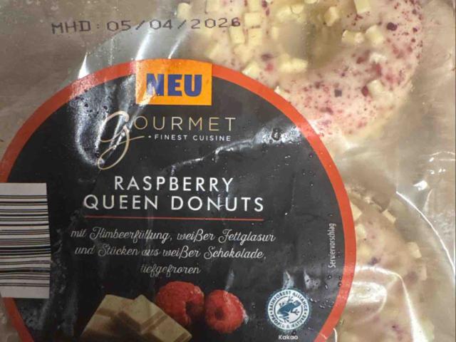 Raspberry Queen Donut by frischol269 | Uploaded by: frischol269