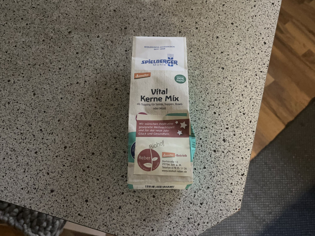 Hochgeladen von: whosemma120