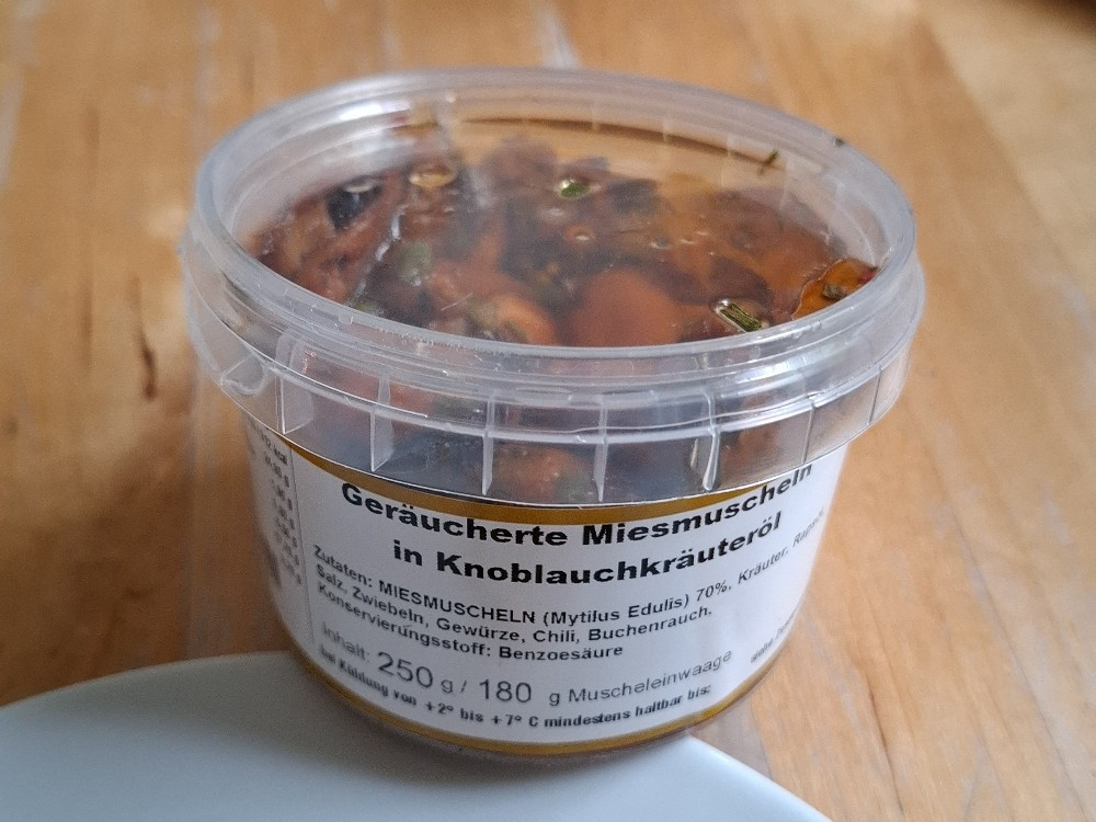 Geräucherte Miesmuscheln, In Knoblauchkräuteröl von freetkosen01 | Hochgeladen von: freetkosen01130 Geräucherte Miesmuscheln, In Knoblauchkräuteröl von freetkosen01 | Hochgeladen von: freetkosen01130