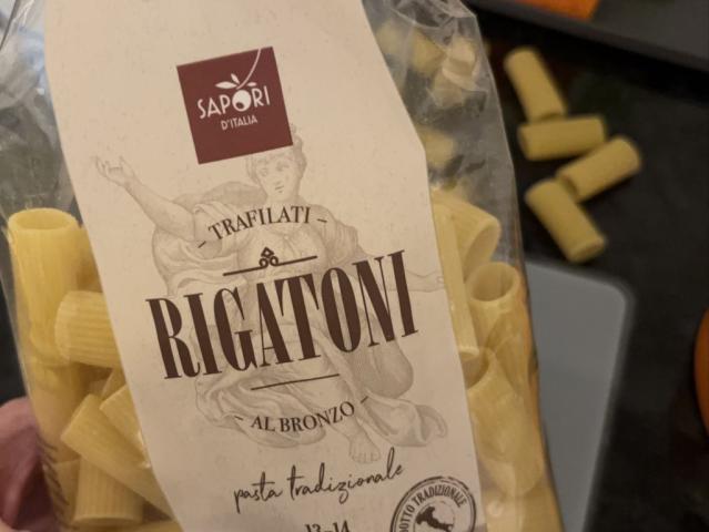 Hochgeladen von: CHxMarcoPolo Hochgeladen von: CHxMarcoPolo