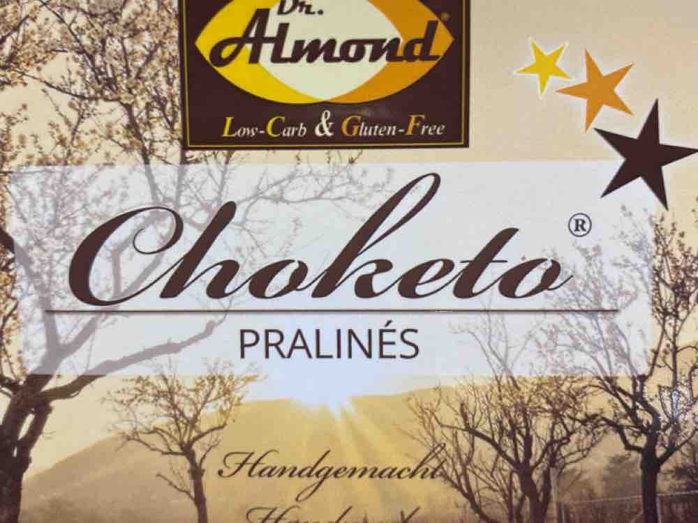 Choketo Pralinen Schoko Nougat von Niecolle | Hochgeladen von: Niecolle